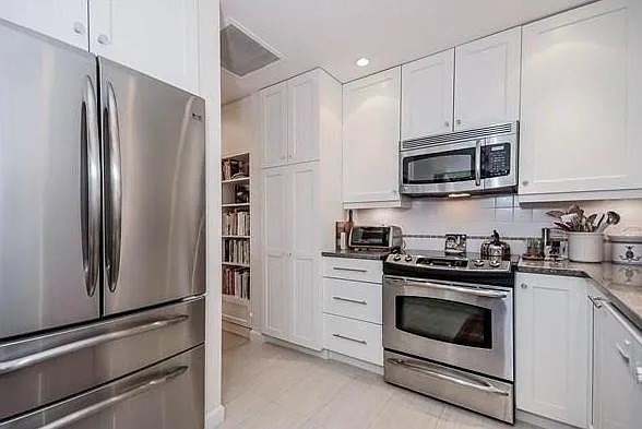 50 Winchester St # 408