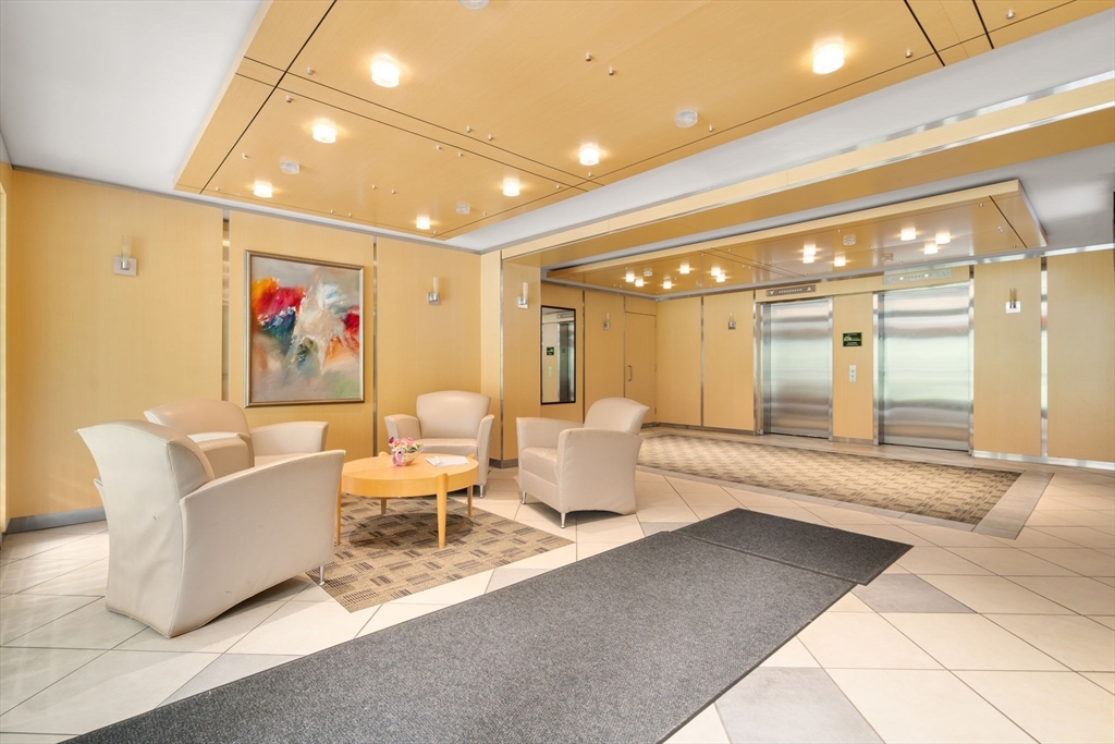 22 Chestnut Pl # M3