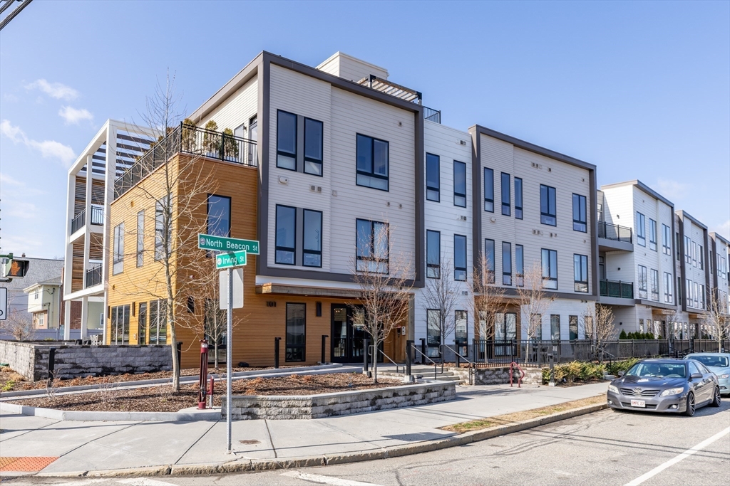 101 N Beacon St # 303