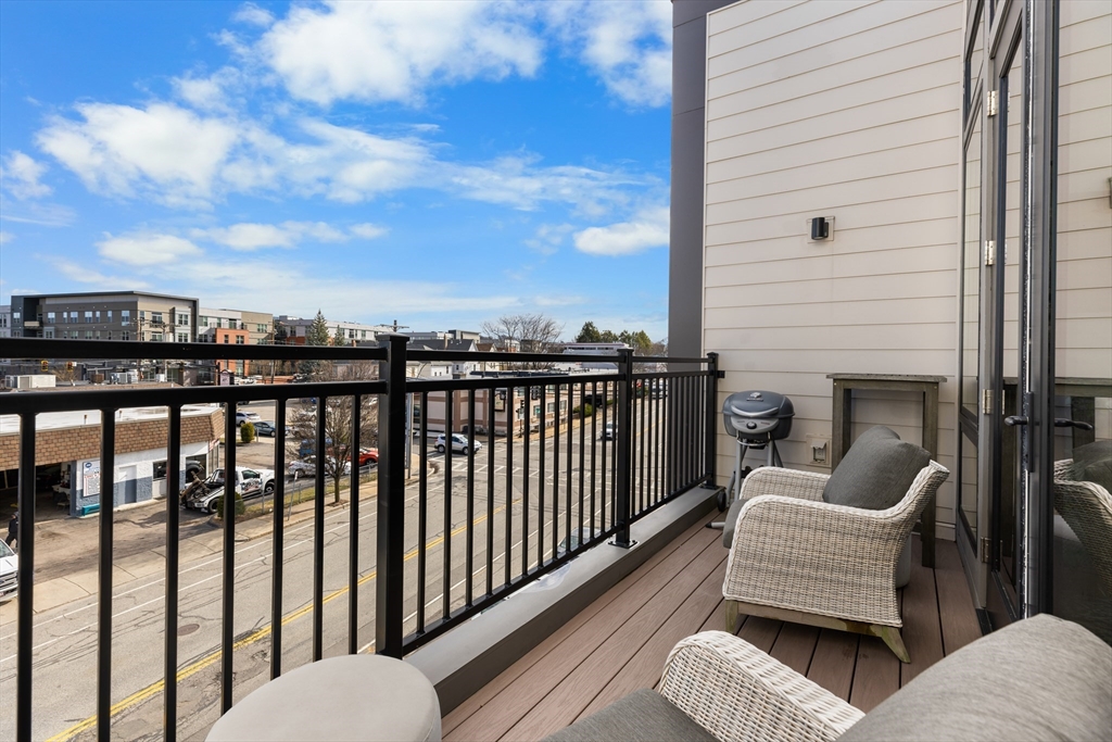 101 N Beacon St # 303