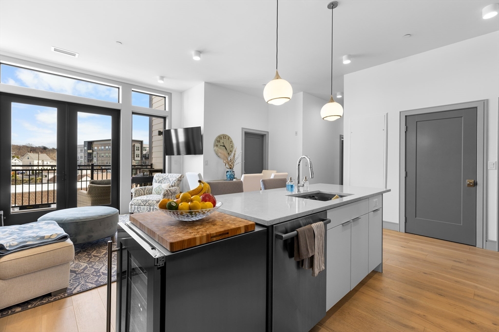 101 N Beacon St # 303