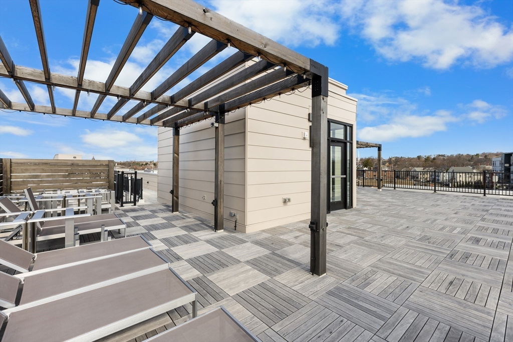 101 N Beacon St # 303