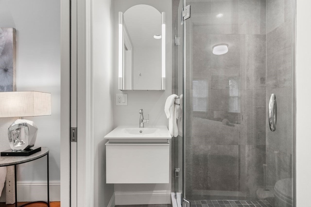 12 Fainwood Circle # 1