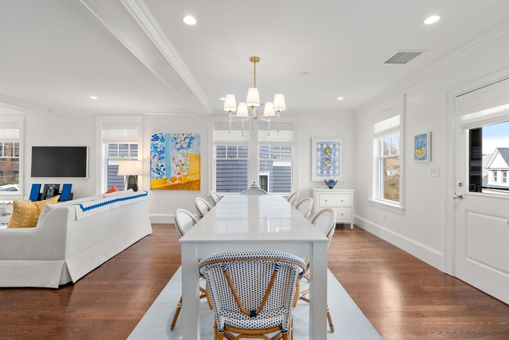 27 Summit Ave # 27