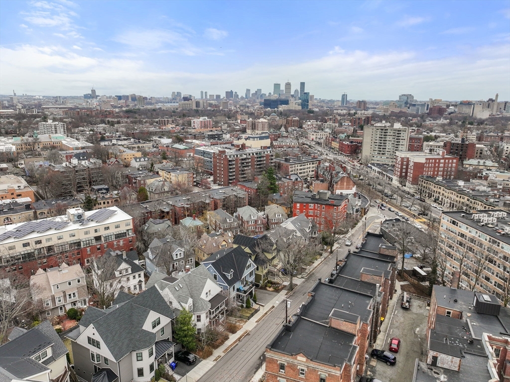 27 Summit Ave # 27