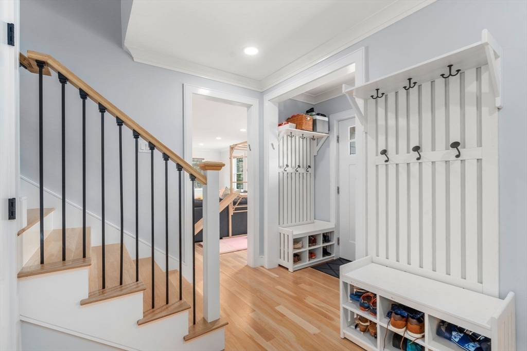 89 Newfield St