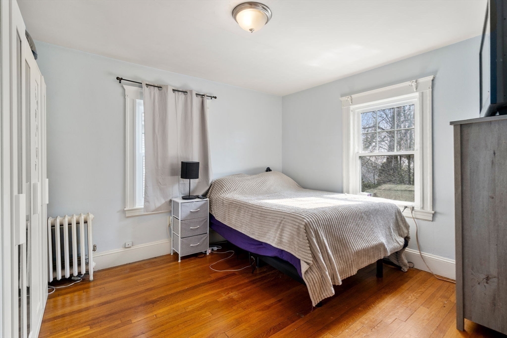 54-56 Noble St