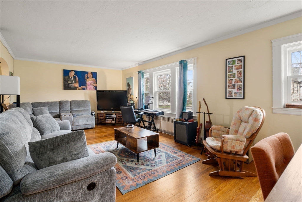 54-56 Noble St