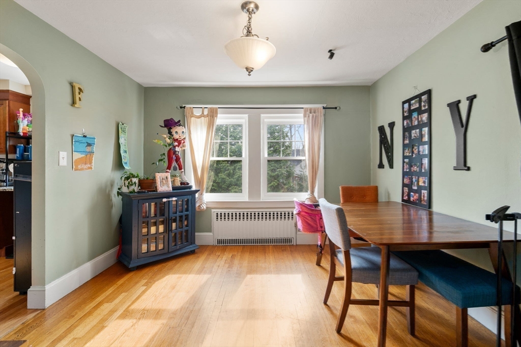 54-56 Noble St