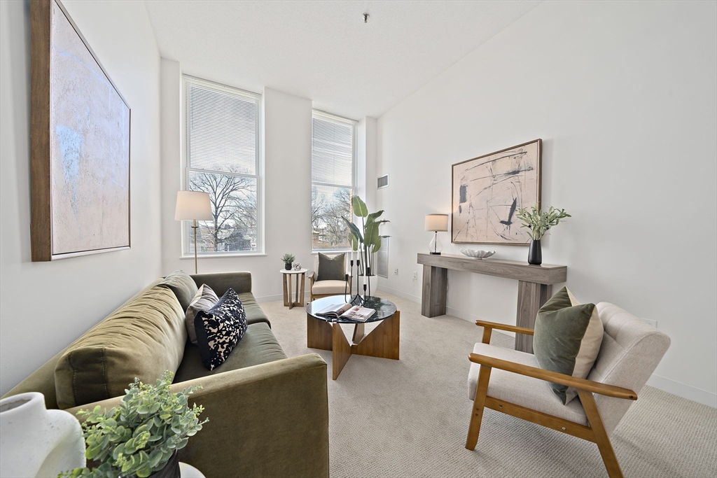 76 Elm St # 114