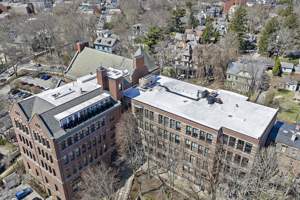 76 Elm St # 114