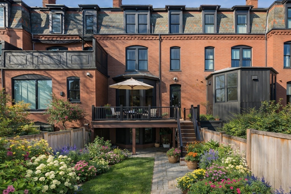 57 Monmouth