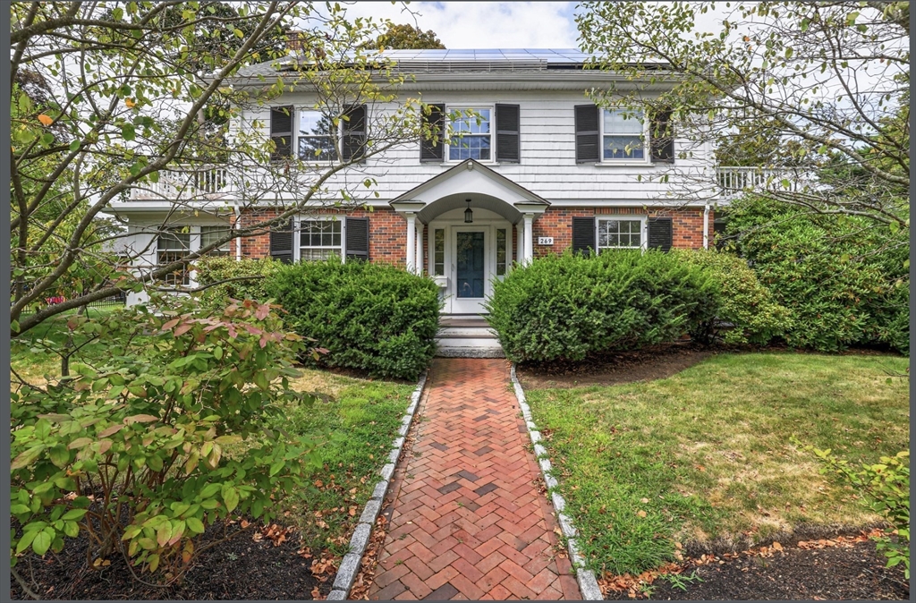 269 Waltham