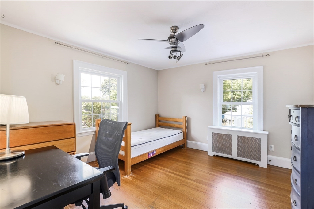 269 Waltham