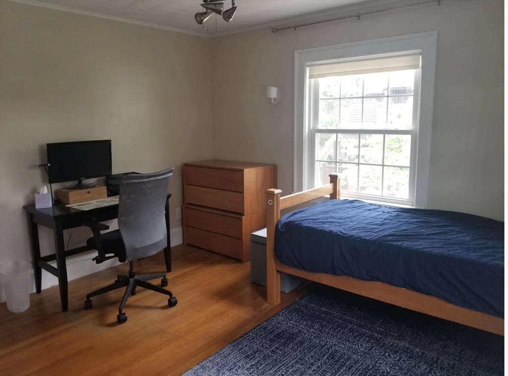269 Waltham