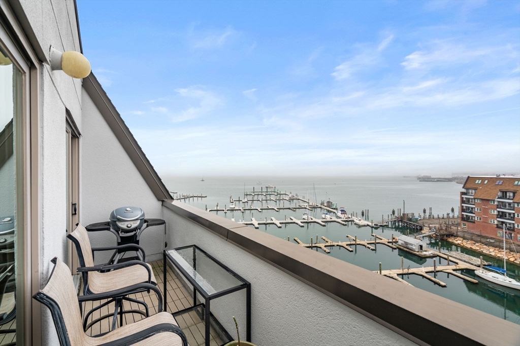 150 Lynnway # 702 Unit: PH-702