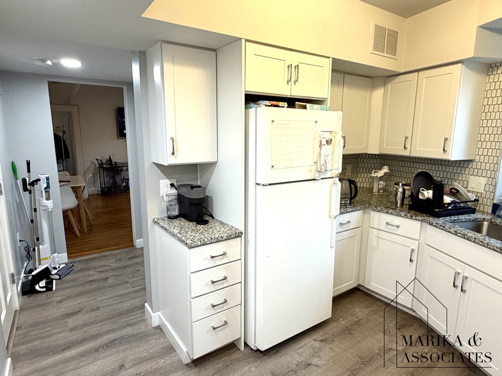 576 Washington Street # 7