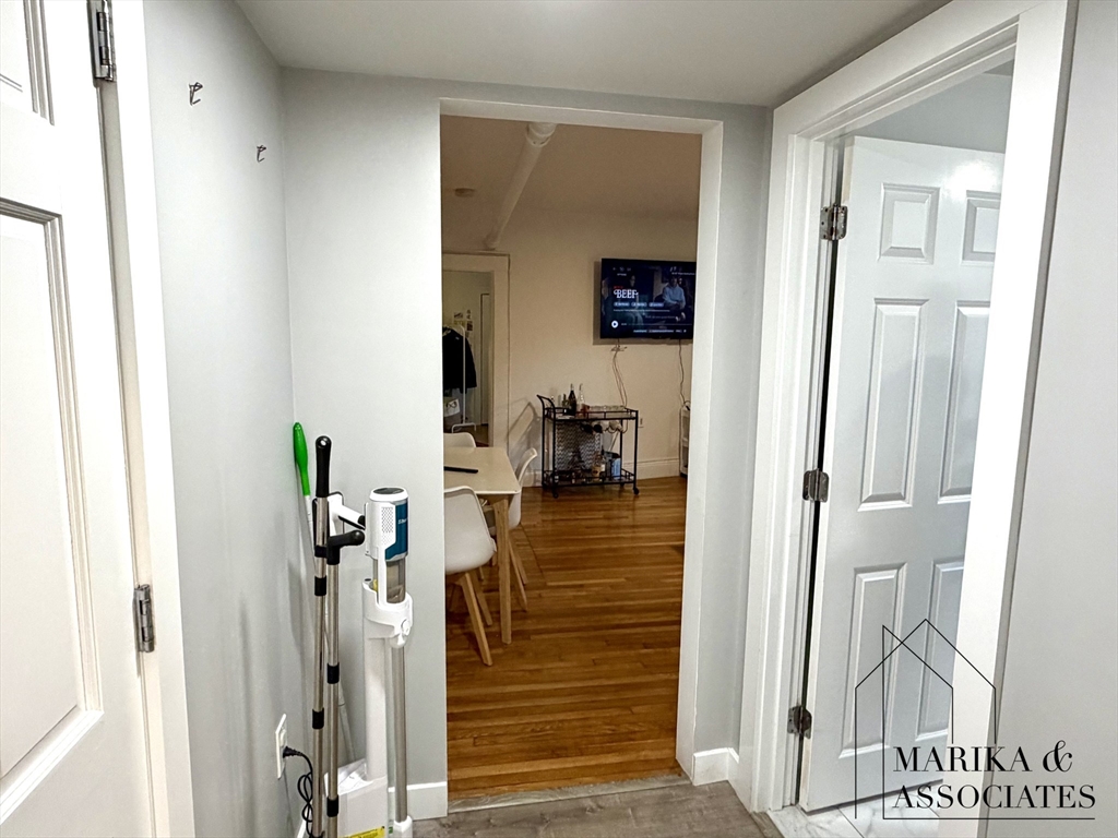 576 Washington Street # 7
