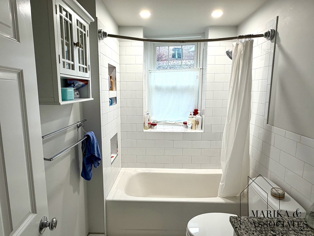 576 Washington Street # 7
