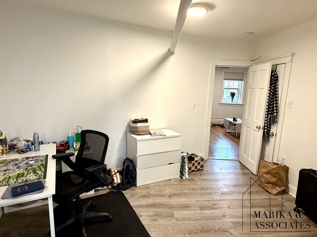 576 Washington Street # 7