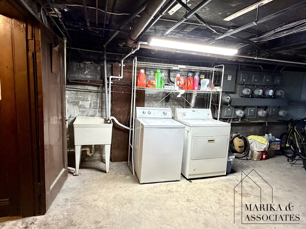576 Washington Street # 7