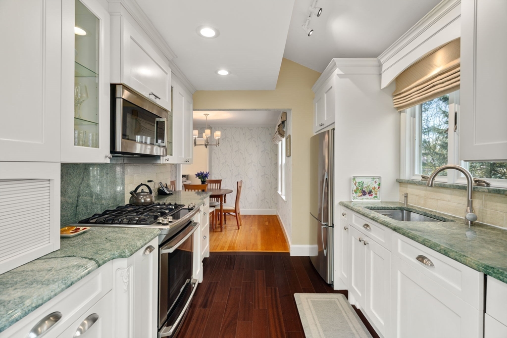 39 Hickory Cliff Rd