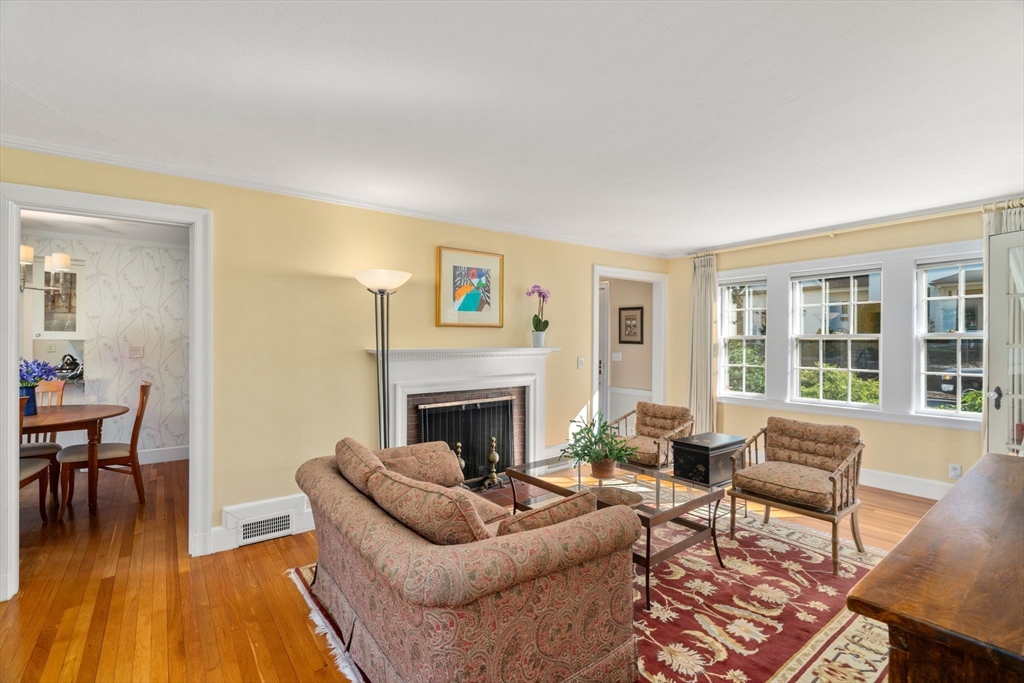 39 Hickory Cliff Rd