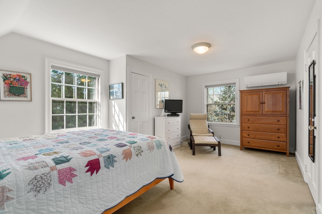 39 Hickory Cliff Rd