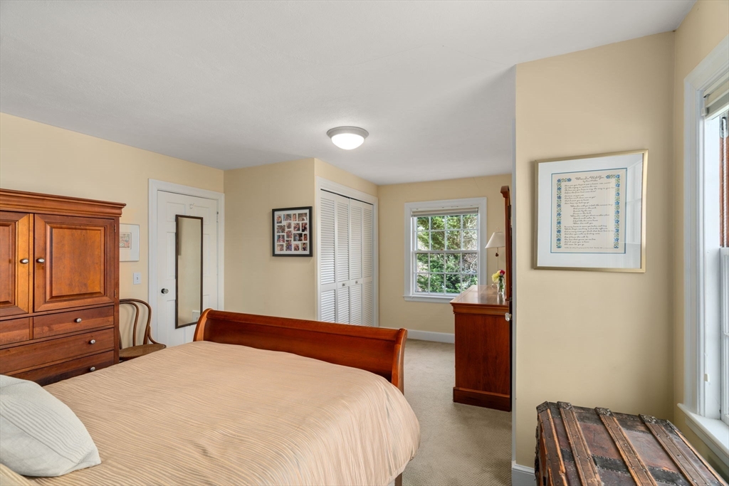 39 Hickory Cliff Rd