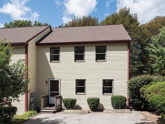 33 Cottage St # 33