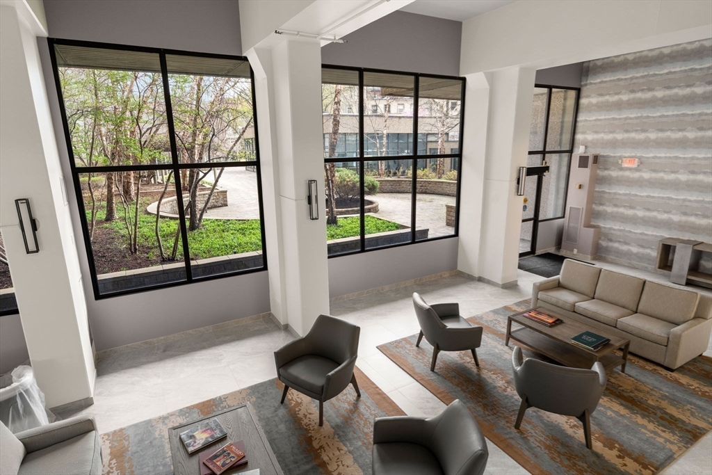 1731 Beacon Street # 119