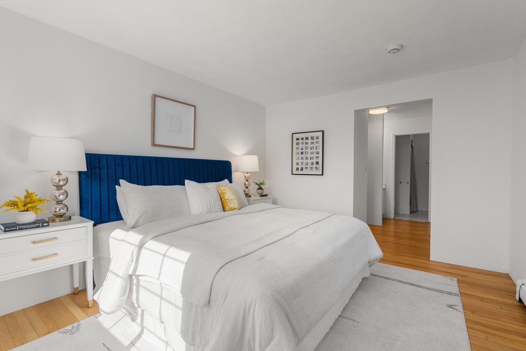655 Saw Mill Brook Pkwy # 9