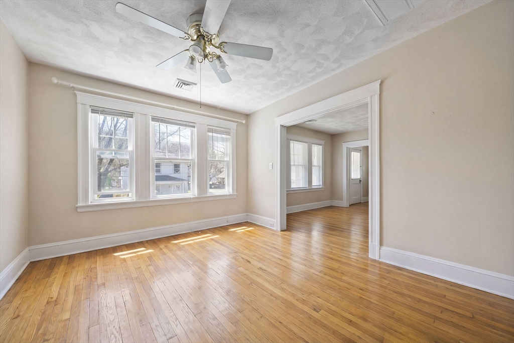 20-22 Greenough St