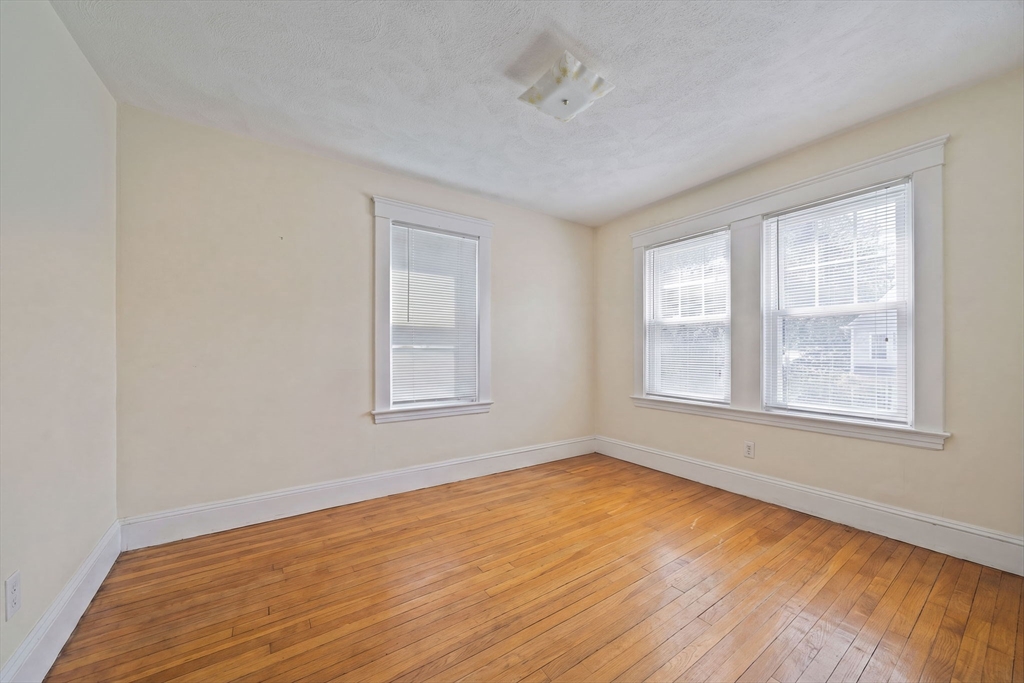 20-22 Greenough St