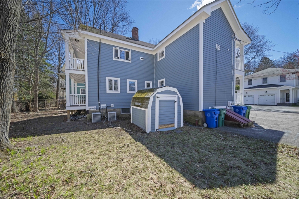 20-22 Greenough St
