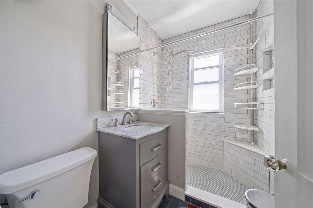 20-22 Greenough St