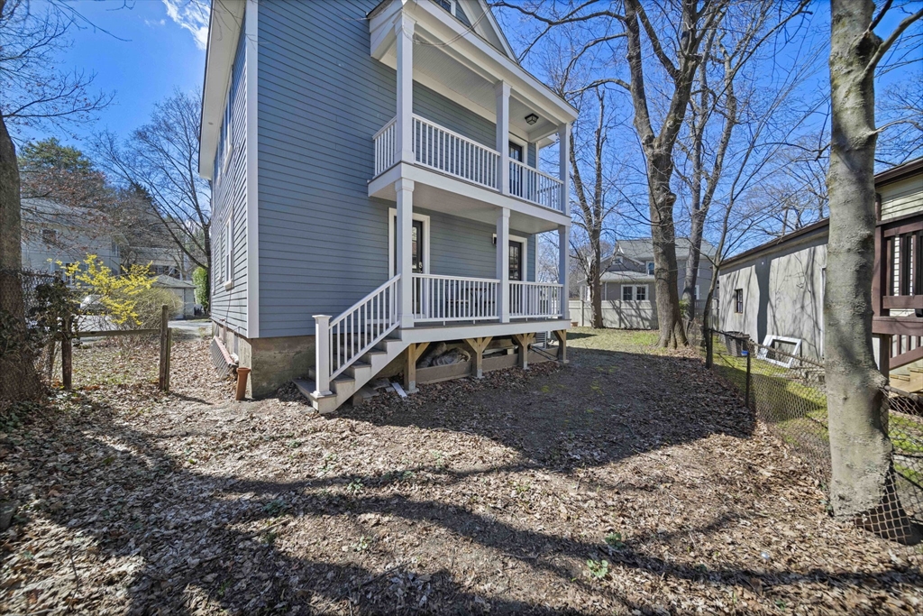 20-22 Greenough St