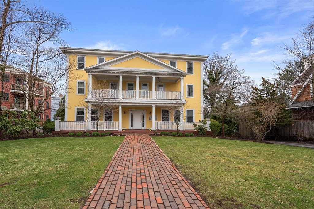 71 Perkins St # 3