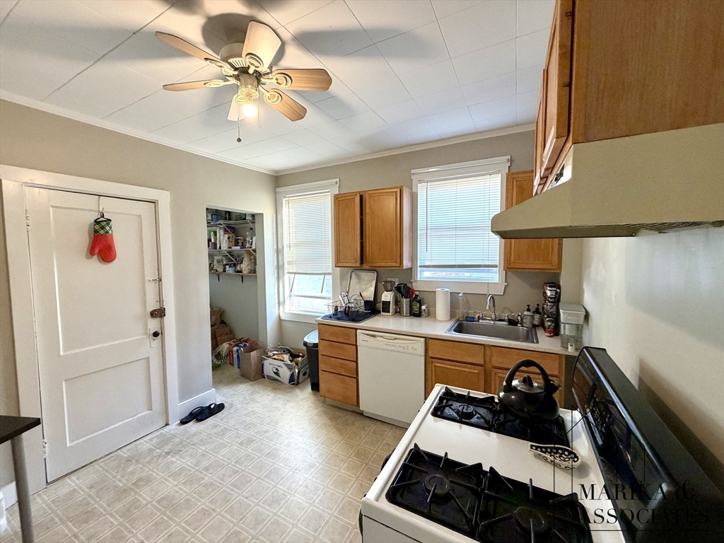65 Craigie Street # 3