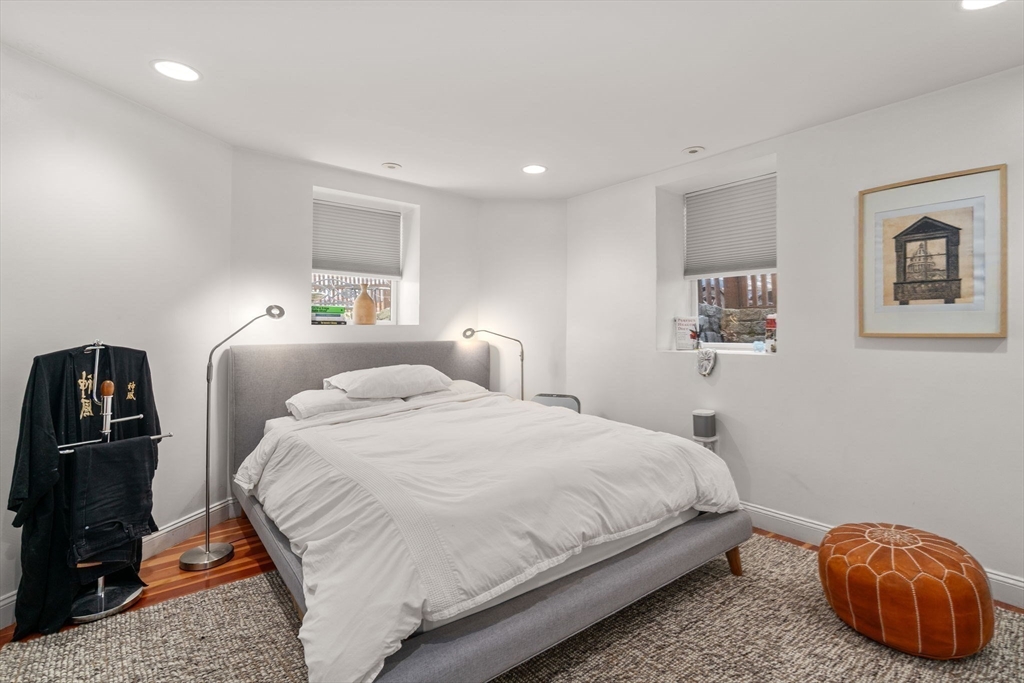 320 Concord Ave # 320