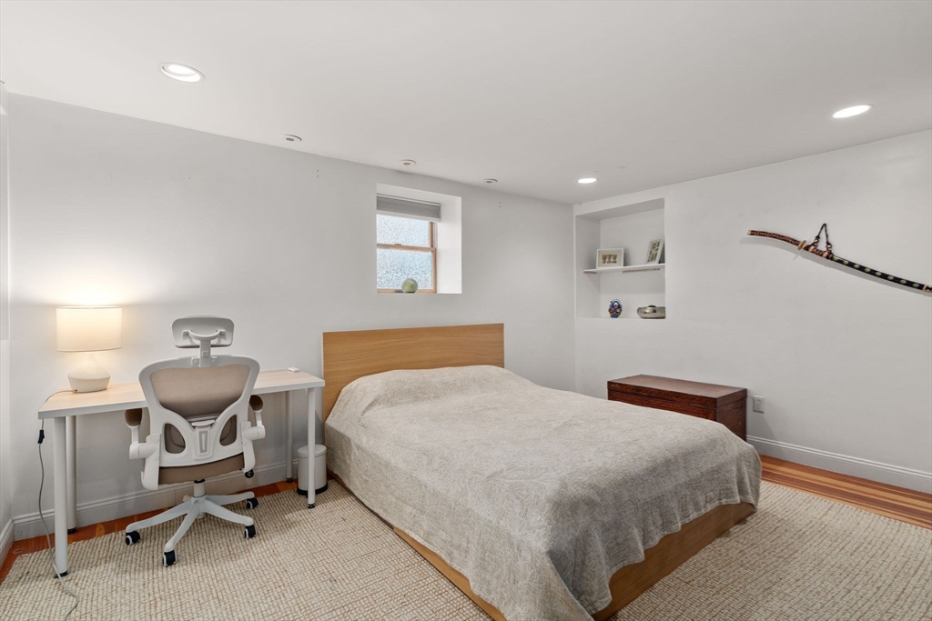 320 Concord Ave # 320