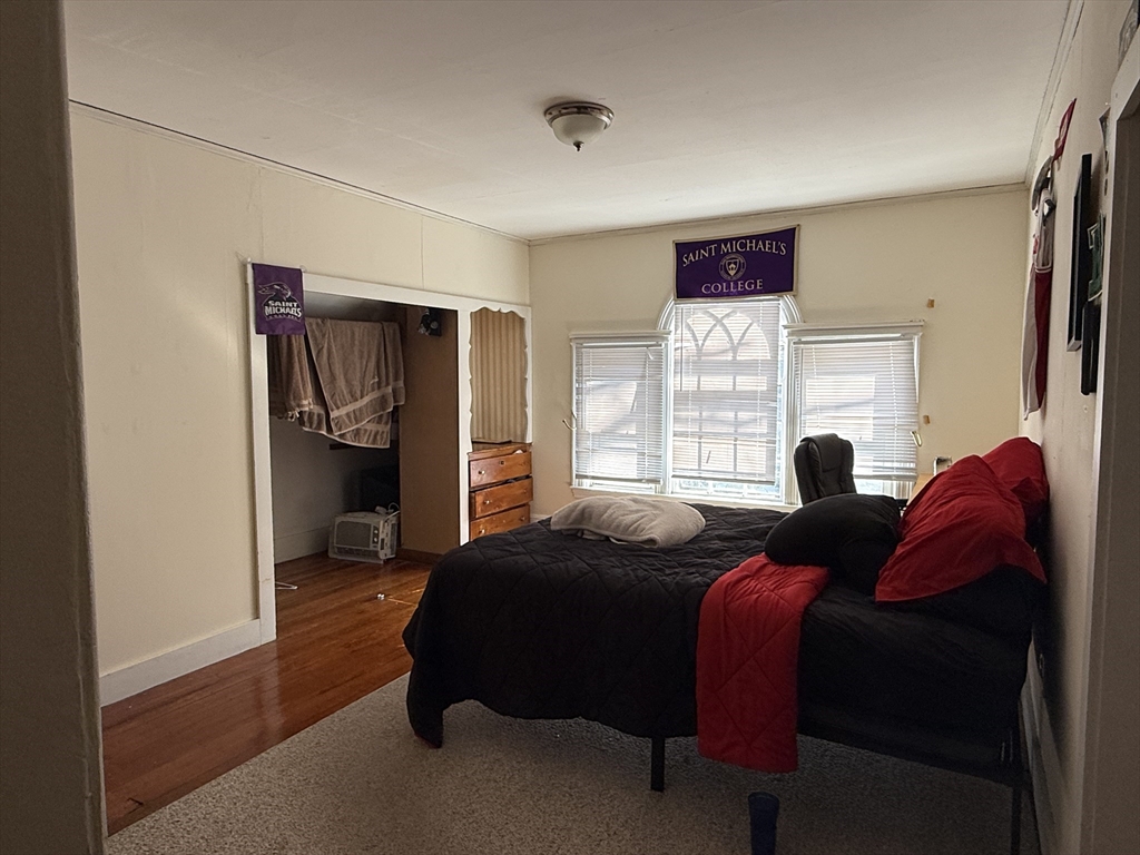 12 Braemore Rd Unit: HS