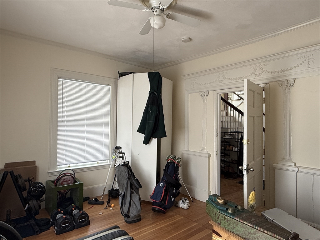 12 Braemore Rd Unit: HS