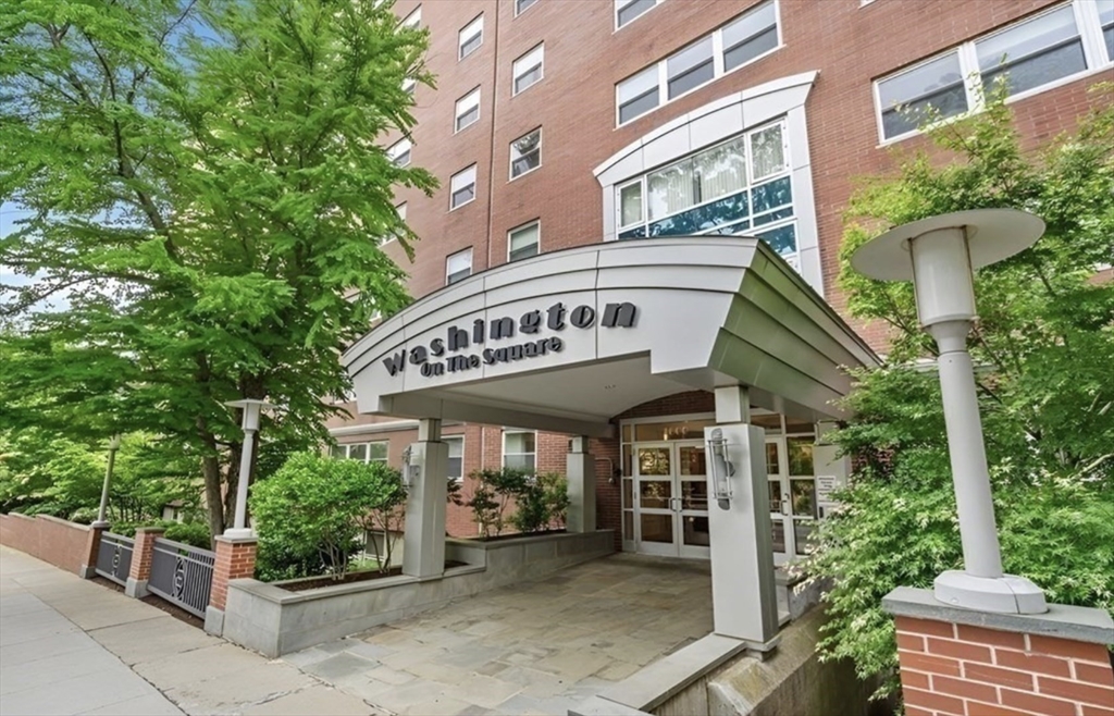 1600 Beacon Street # 808