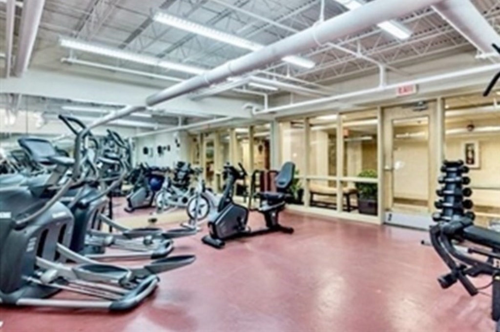 1600 Beacon Street # 808
