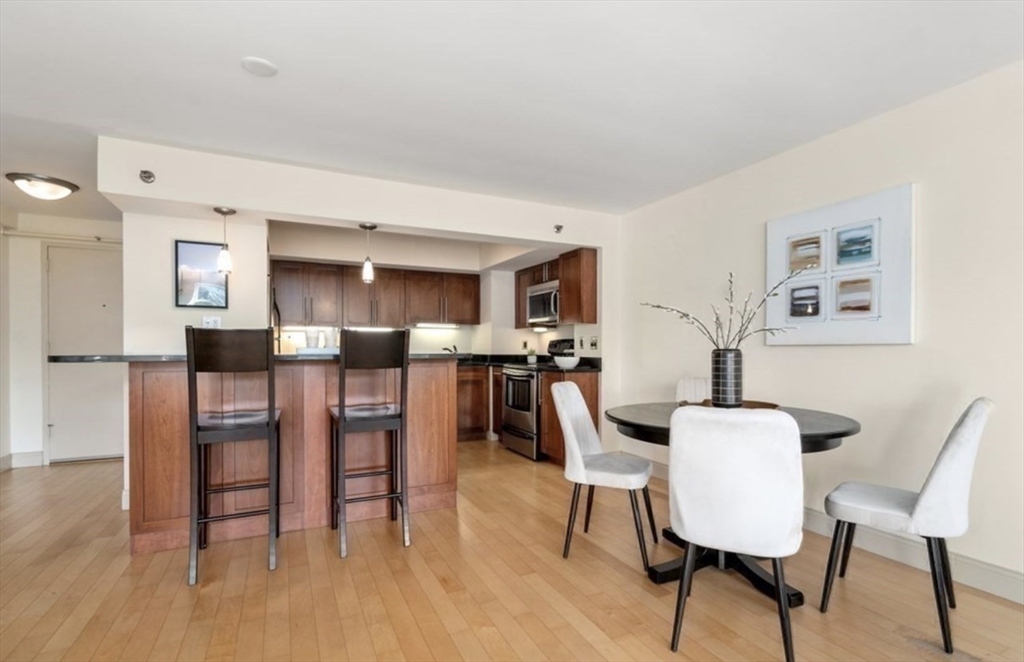 1600 Beacon Street # 808