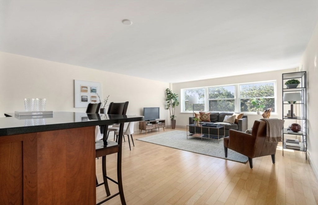 1600 Beacon Street # 808