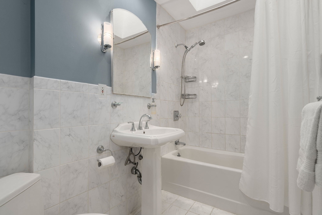 16 Fredette Rd