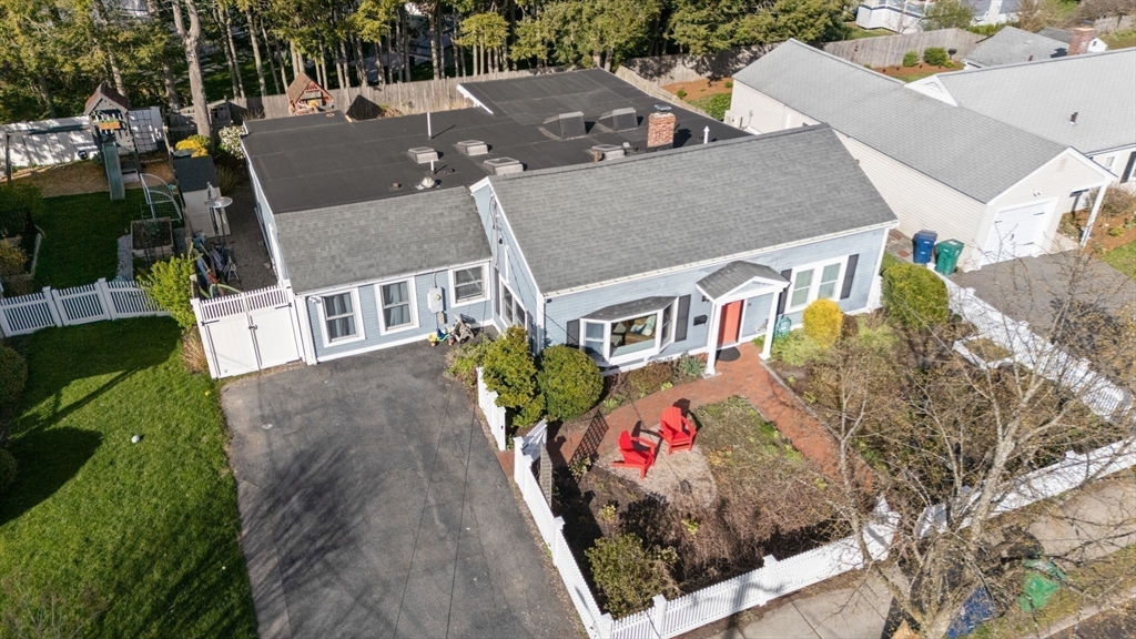 16 Fredette Rd