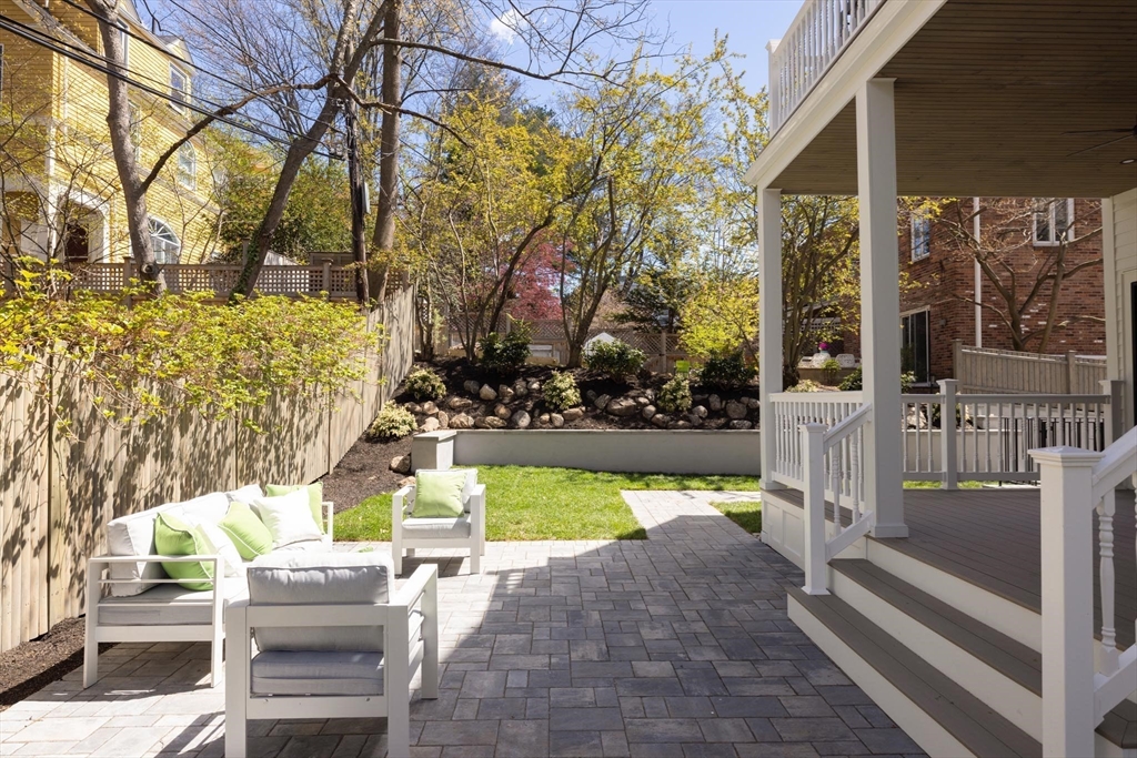 21 Kent Square # 1